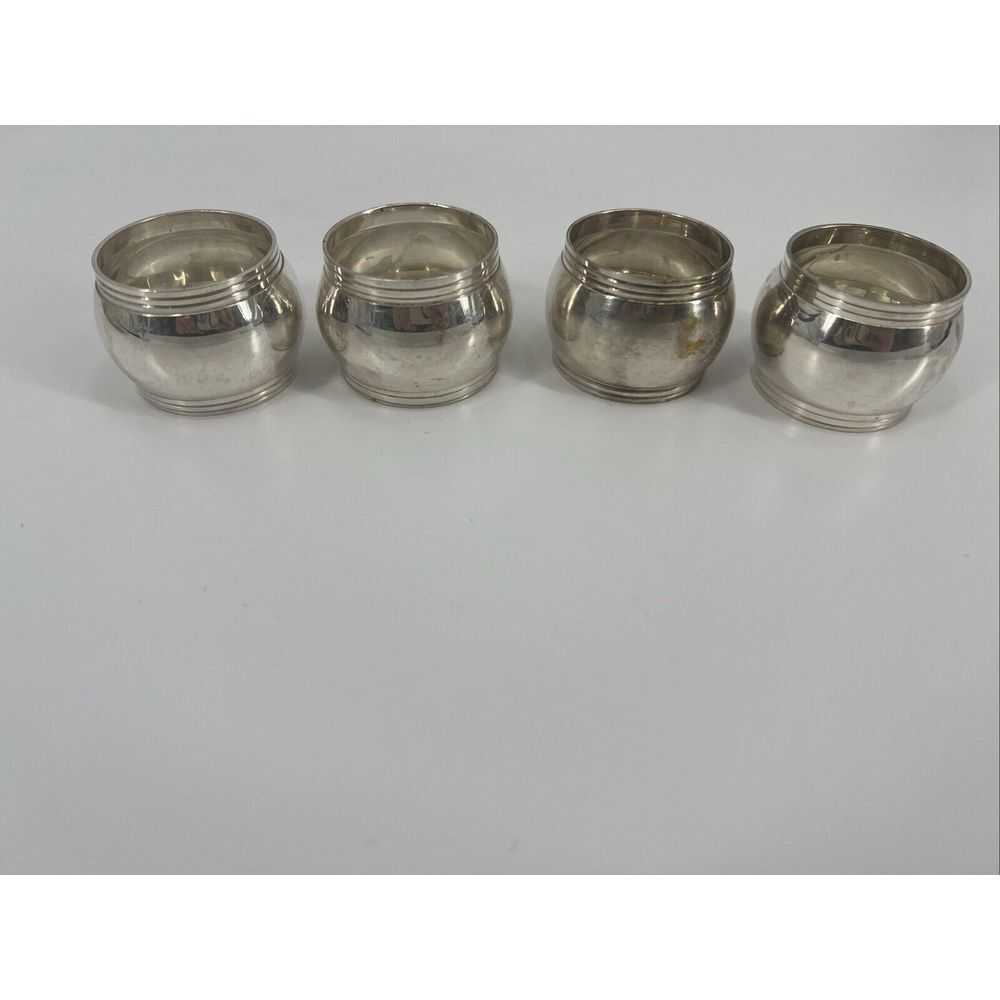 Vtg 1997 International Silver Co Silver‎ Plated Set Of 4 Napkin Rings